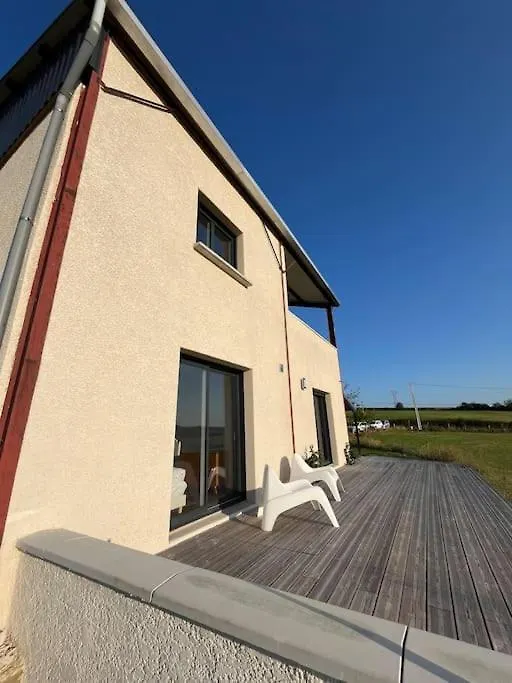 Gites De Landuziere, 8 Couchages L'Etrat Holiday home